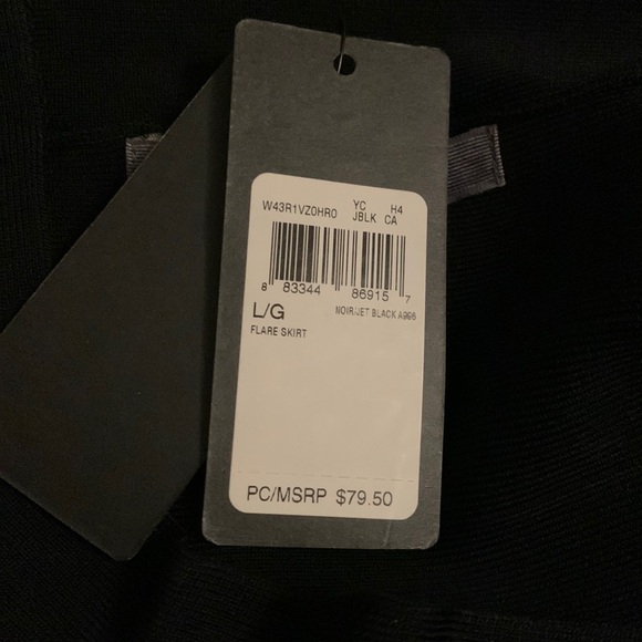 New woman’s large skirt - Picture 5 of 5